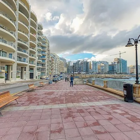 Spacious 4br In Location By 360 Estates Appartement