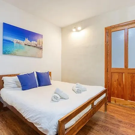 Spacious 4br In Location By 360 Estates Sliema