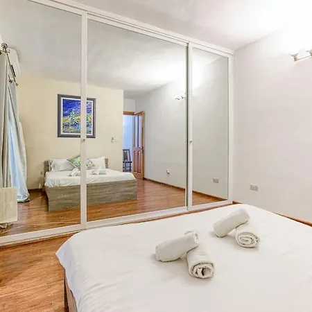 Spacious 4br In Location By 360 Estates *